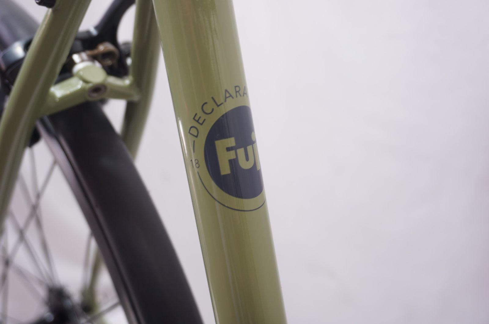 FUJI 「フジ」 DECLARATION 2023年モデル ピストバイク / バイチャリ 