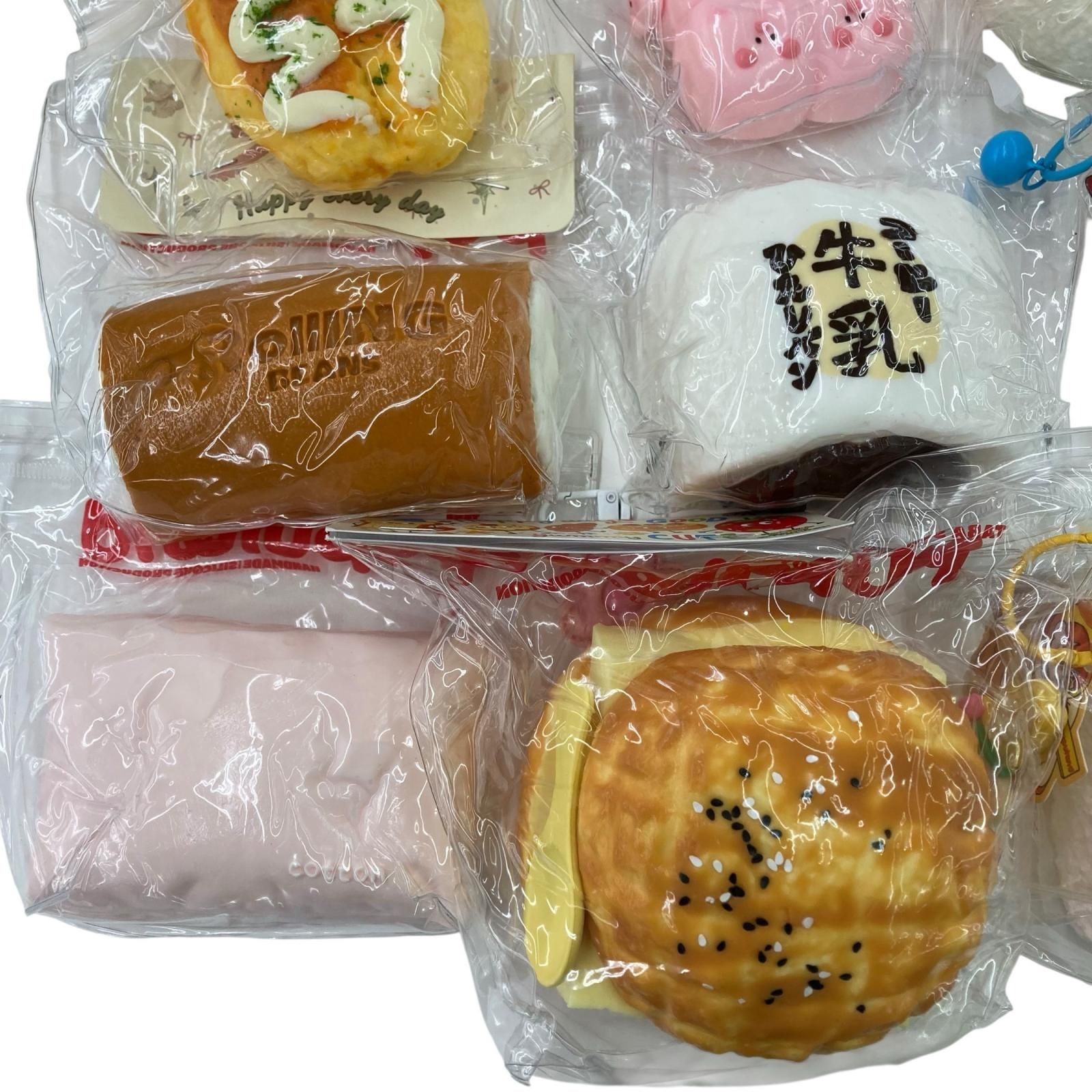 186001 その他ホビー スクイーズ 食品 お菓子 ケーキ キャラ パン 18点まとめ売り [0000000008190] 186001 その他ホビー スクイーズ 食品 お菓子 ケーキ キャラ パン 18点
