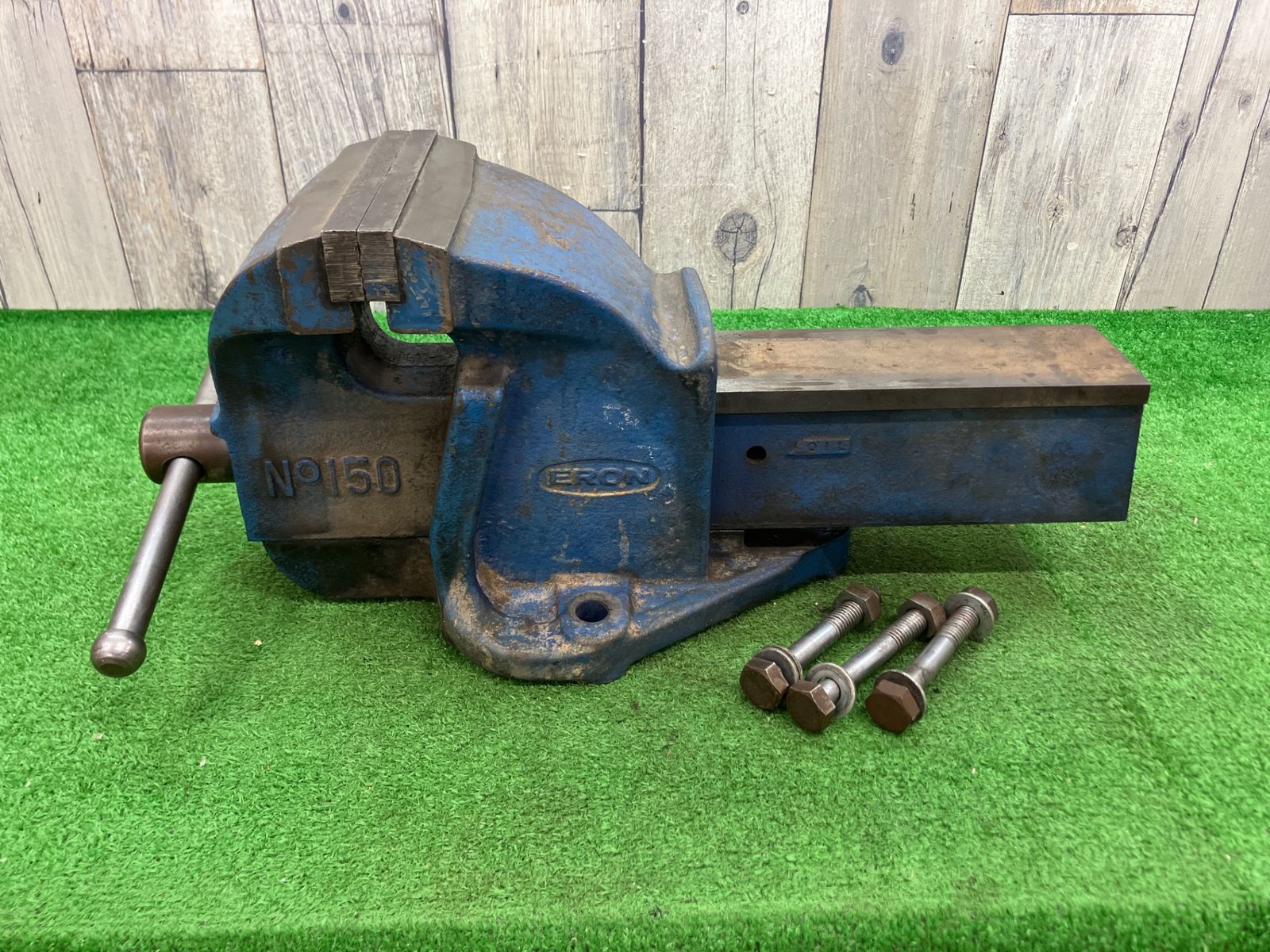 廃版品！【中古品】◇No150 ERON バイス 万力 角胴型 口開約200mm 口幅 