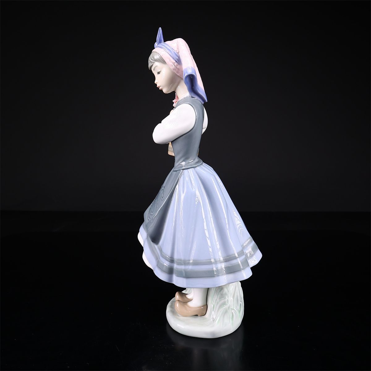 LLADRO 【リヤドロ】 磁器人形 「大事な花籠」 少女 置物／極美品g 