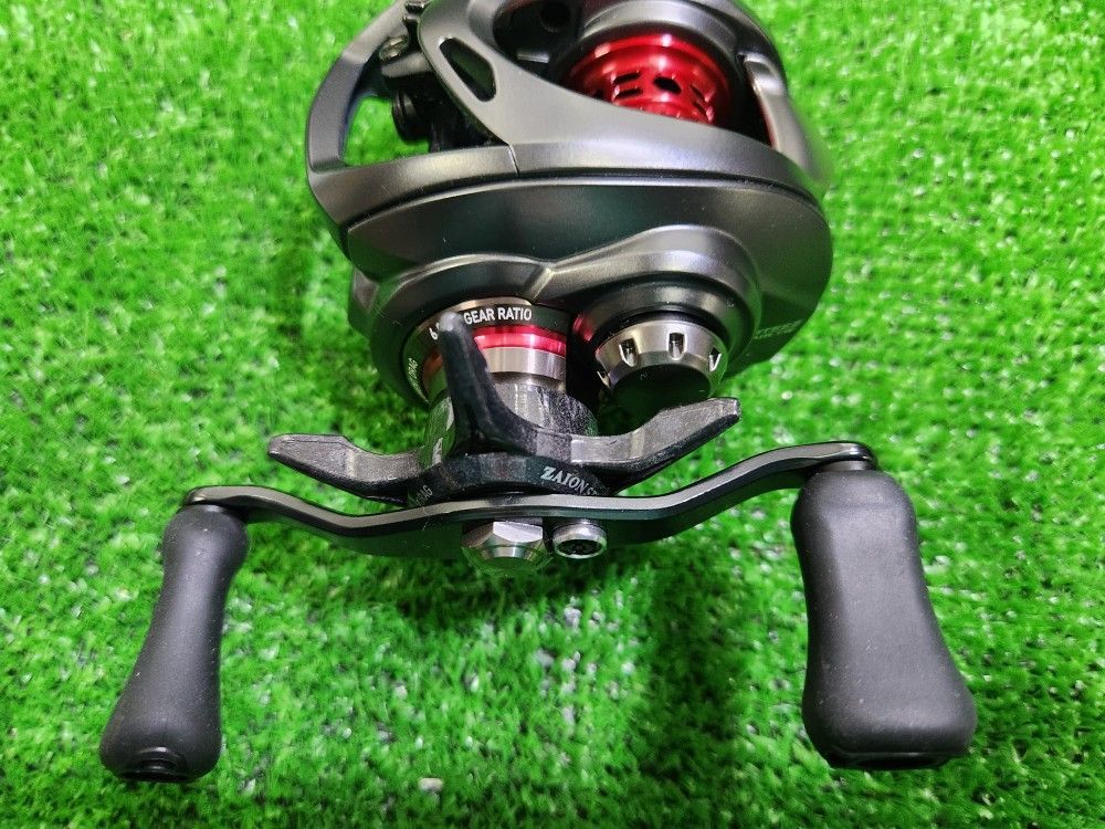 大東店 ダイワ 20 スティーズ AIR TW 500HL - メルカリ