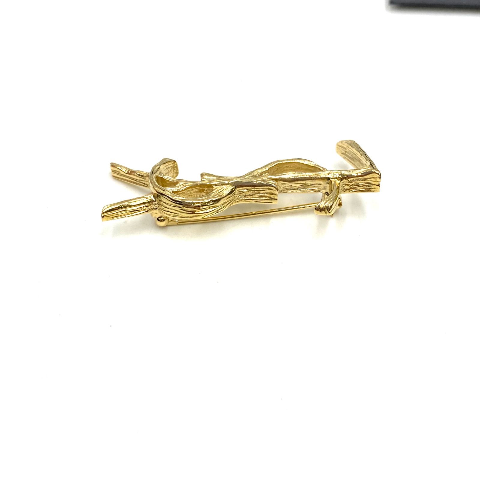 美品 YSL Yves Saint Laurent イヴ・サンローラン カサンドラ ブローチ 