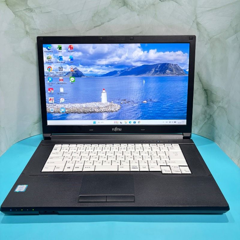 富士通 Win11 SSD Office付 i5ノートPC - メルカリ