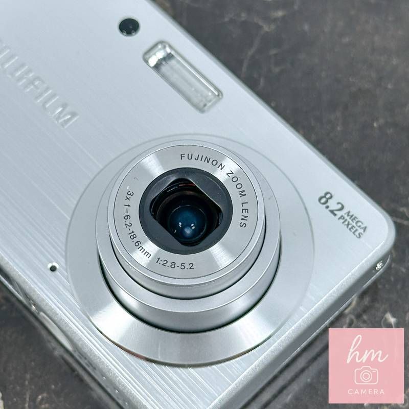 美品】FUJIFILM FinePix J10 シルバー コンパクトデジタルカメラ 820万