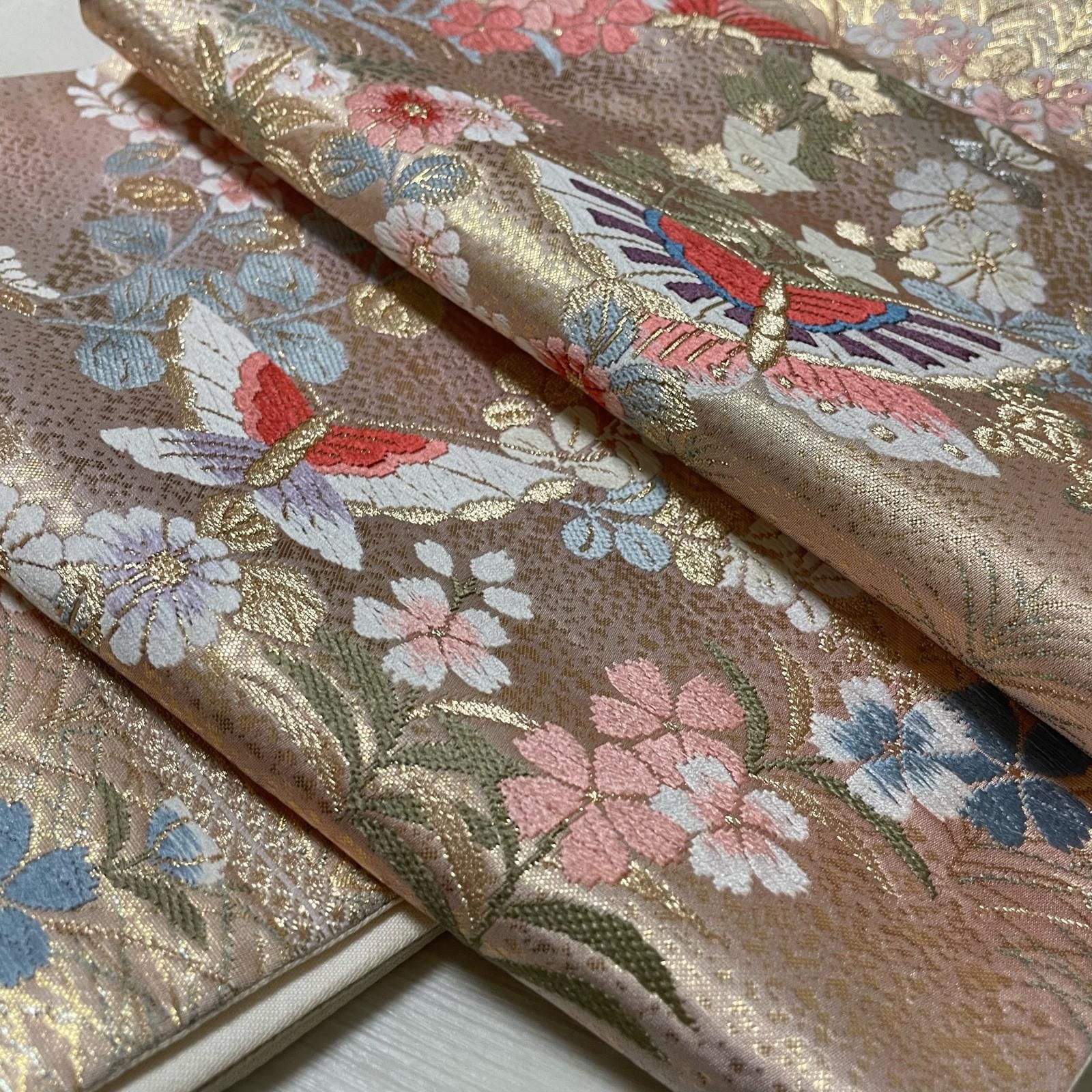 袋帯 唐織 花模様に蝶 正絹 着物 X-306 - メルカリ