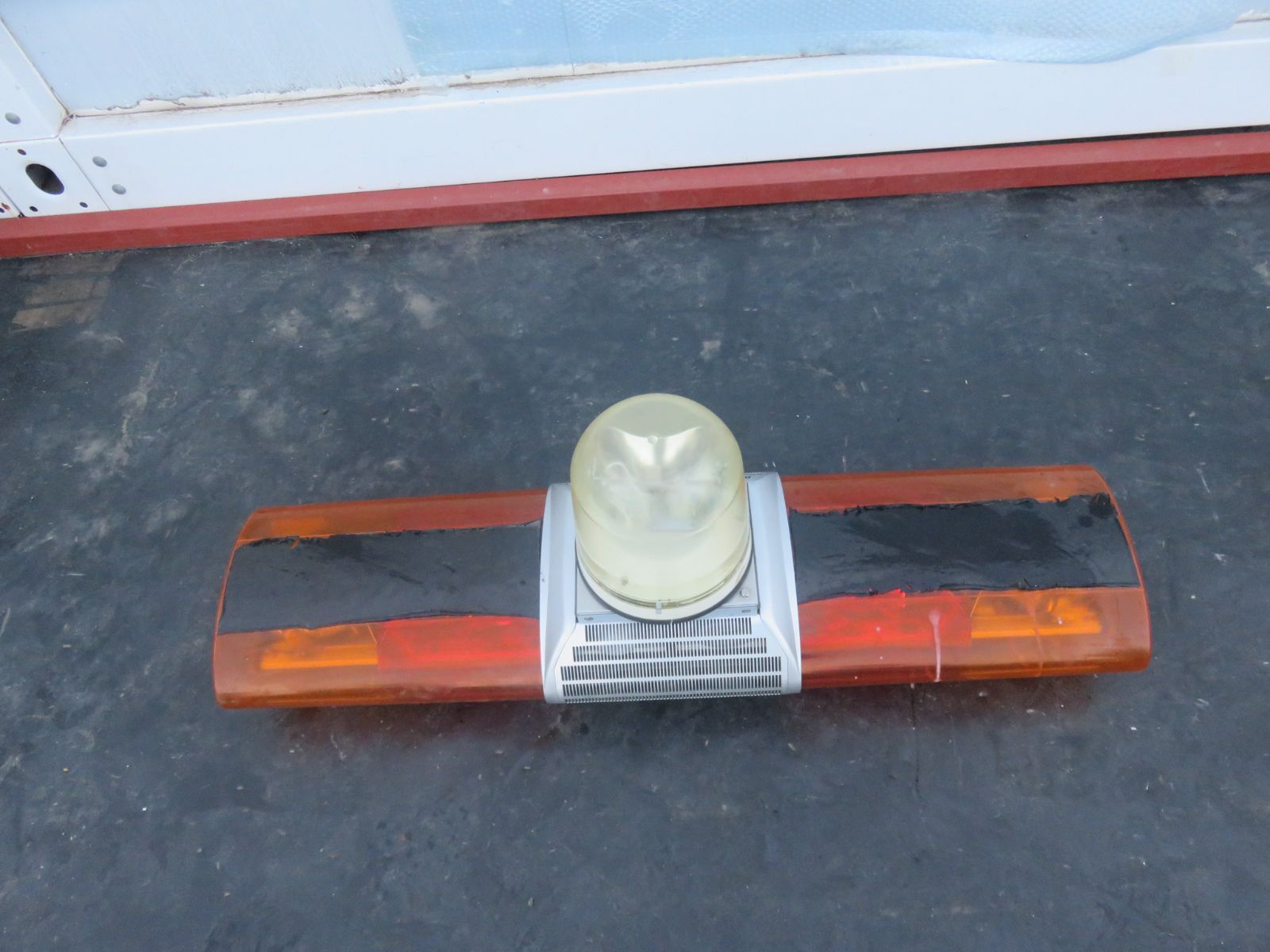 ☆SFC6079/PATLITE AJS-12HMF-SW 12V 散光式警光灯 パトライト 