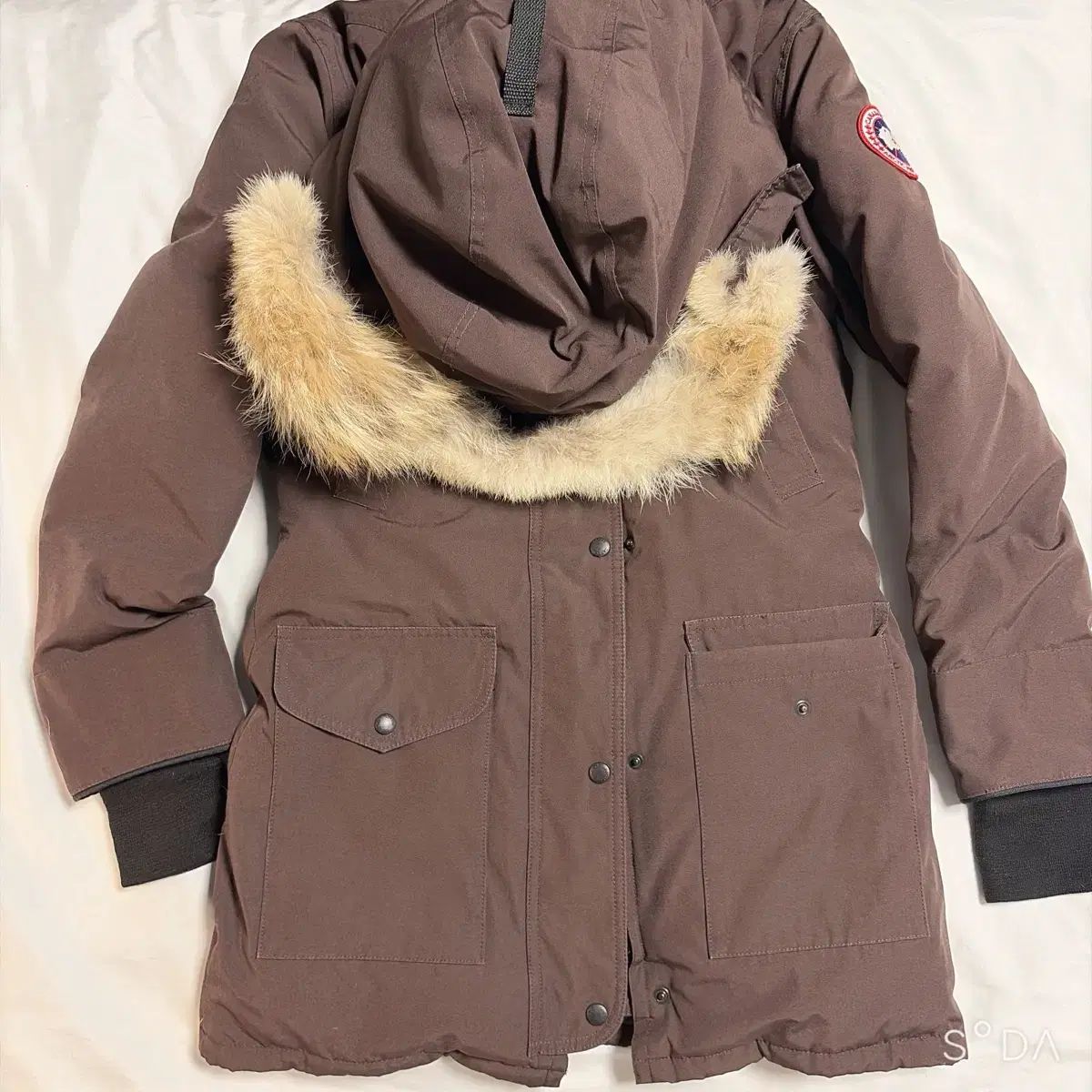 Canada Goose(カナダグース) ラングフォード スポーツブラ ブラウン XS 