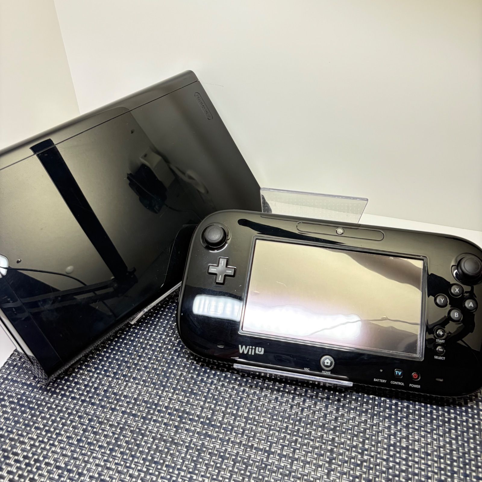 動作確認済】WiiU 本体セット 32GB ブラック 黒色 内蔵ソフト多数 h 