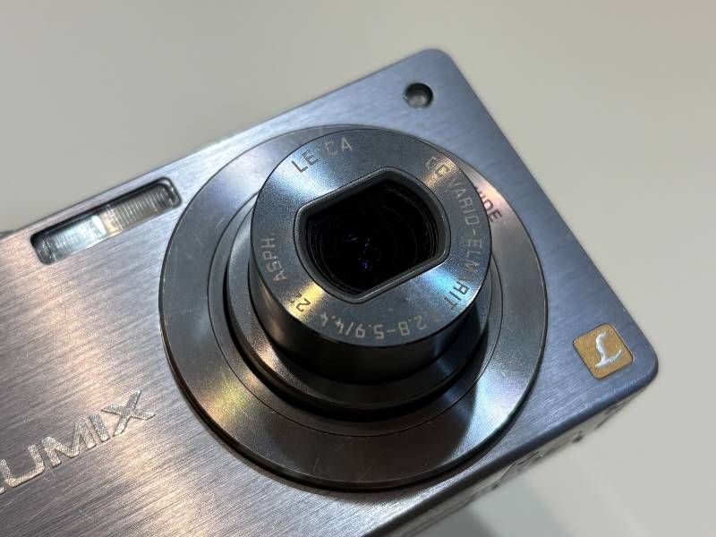 Panasonic LUMIX DMC-FX500 コンパクトデジタルカメラ デジカメ