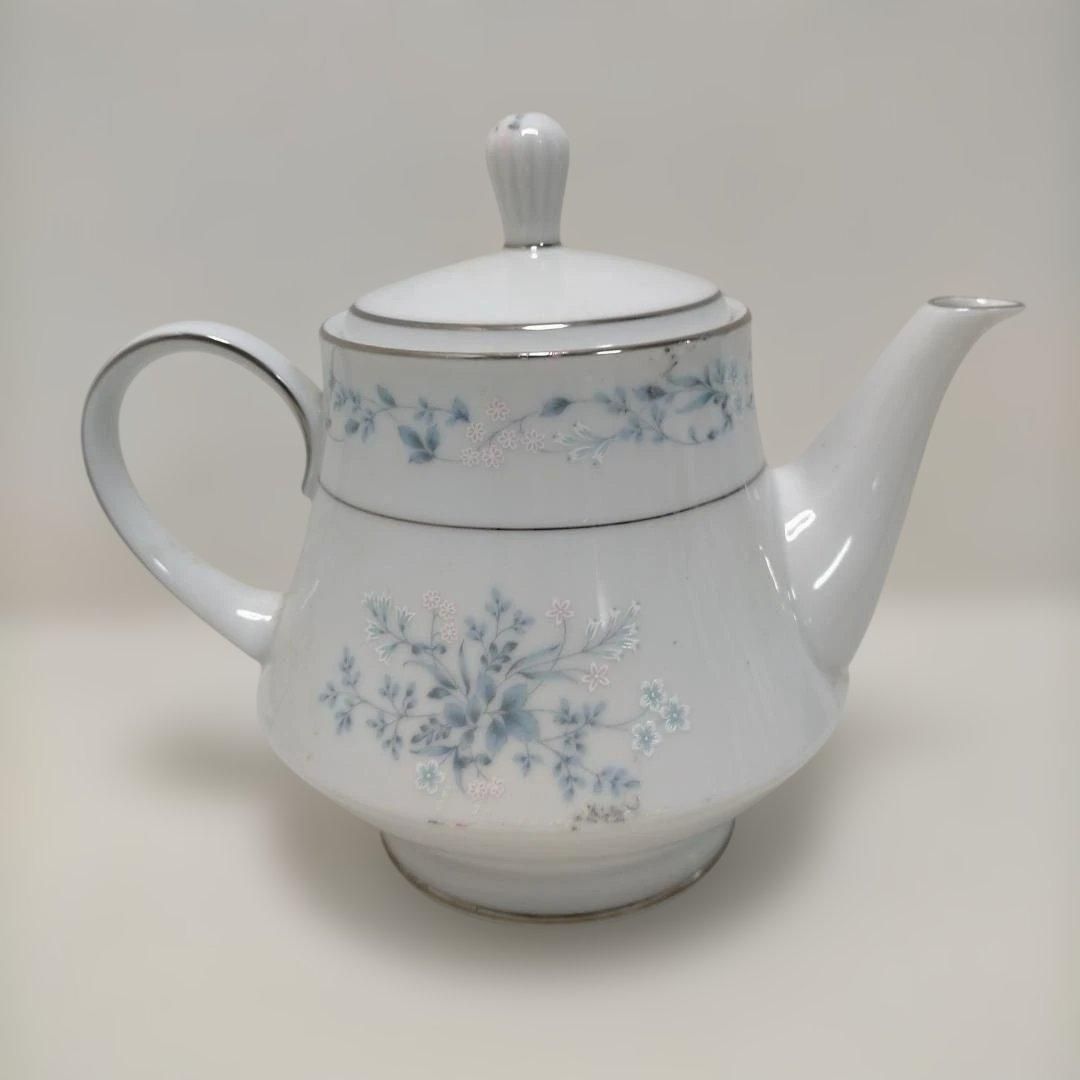 Noritake ノリタケ CAROLYN キャロリン 食器セット 大皿2 プレート6 スープ皿3 ボウル1 ティーポット1 花柄 洋食器 ティーセット 260317-7T Noritake ノリタケ CAROLYN キャロリン 食器セット 大皿2 プレート6