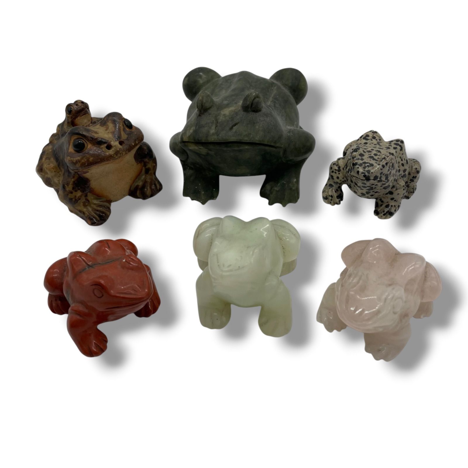 美品】カエル 置物 6点まとめ 紅晶 紅石 狗皮石 縁起物 彫刻 オブジェ 