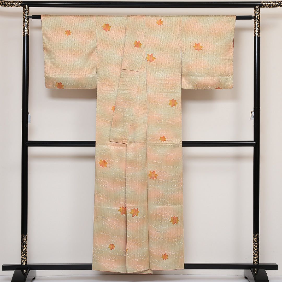 小紋 木目絞り 草木染 正絹 袷 広衿 カジュアル着物 仕立て上がり 身丈153cm Prices down2）(中古品)仕立て上がり 袷着物 「朱色 扇に草花」 小紋