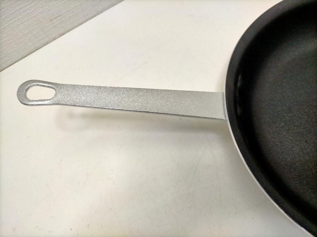 KYS（Kishiyasu）ノンスティックアルミフライパン ２個セット 22㎝・19cm （ヒルナンデス！紹介商品）75025-3-002T KYS ノンスティックアルミフライパンセット 22・19cm 75025-3-002T
