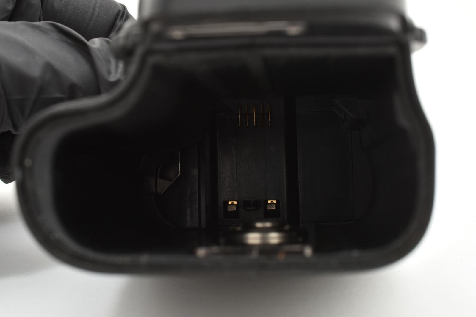 D18[7668E] ニコン Nikon MB-D15 マルチパワーバッテリーパック