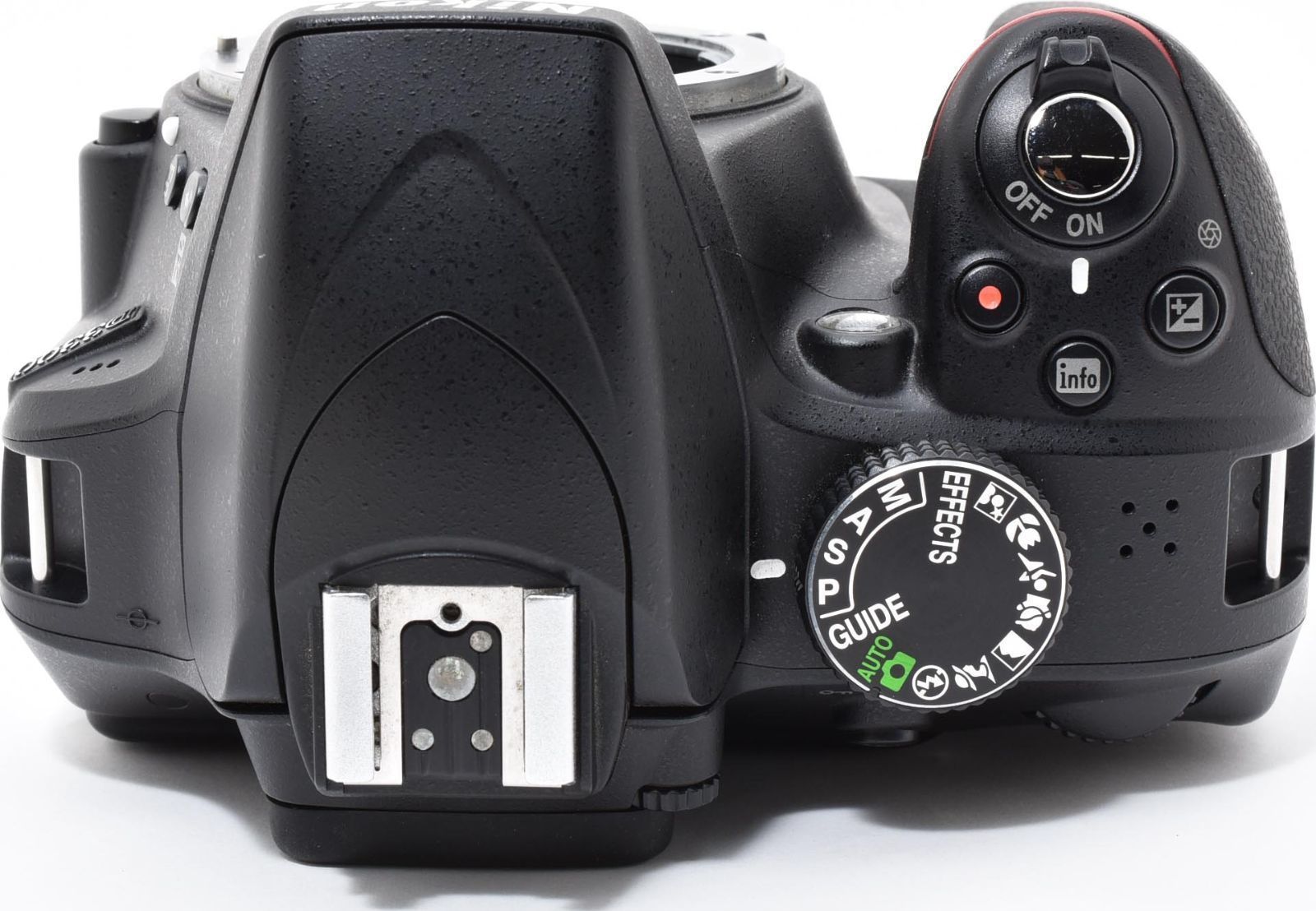 ☆ショット数300回☆ Nikon ニコン D300 ボディ A14[7222]2 ニコン Nikon D3000 ボディ 【ショット数 5，840回