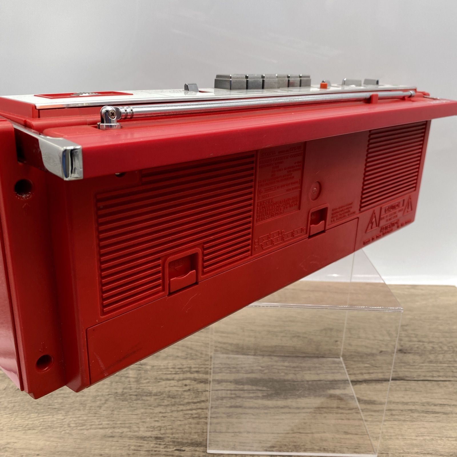 Z-0229【ジャンク品】◇ SONY ラジカセ CFS-V6 赤 昭和レトロ