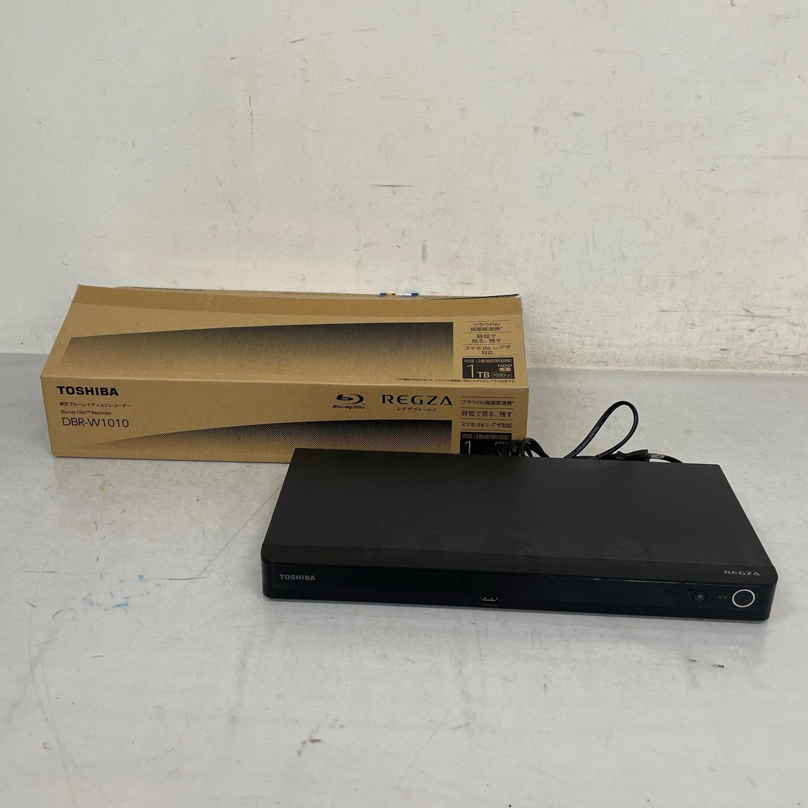 テレビ・映像機器 TOSHIBA DBR-W1010 Blu-rayレコーダー