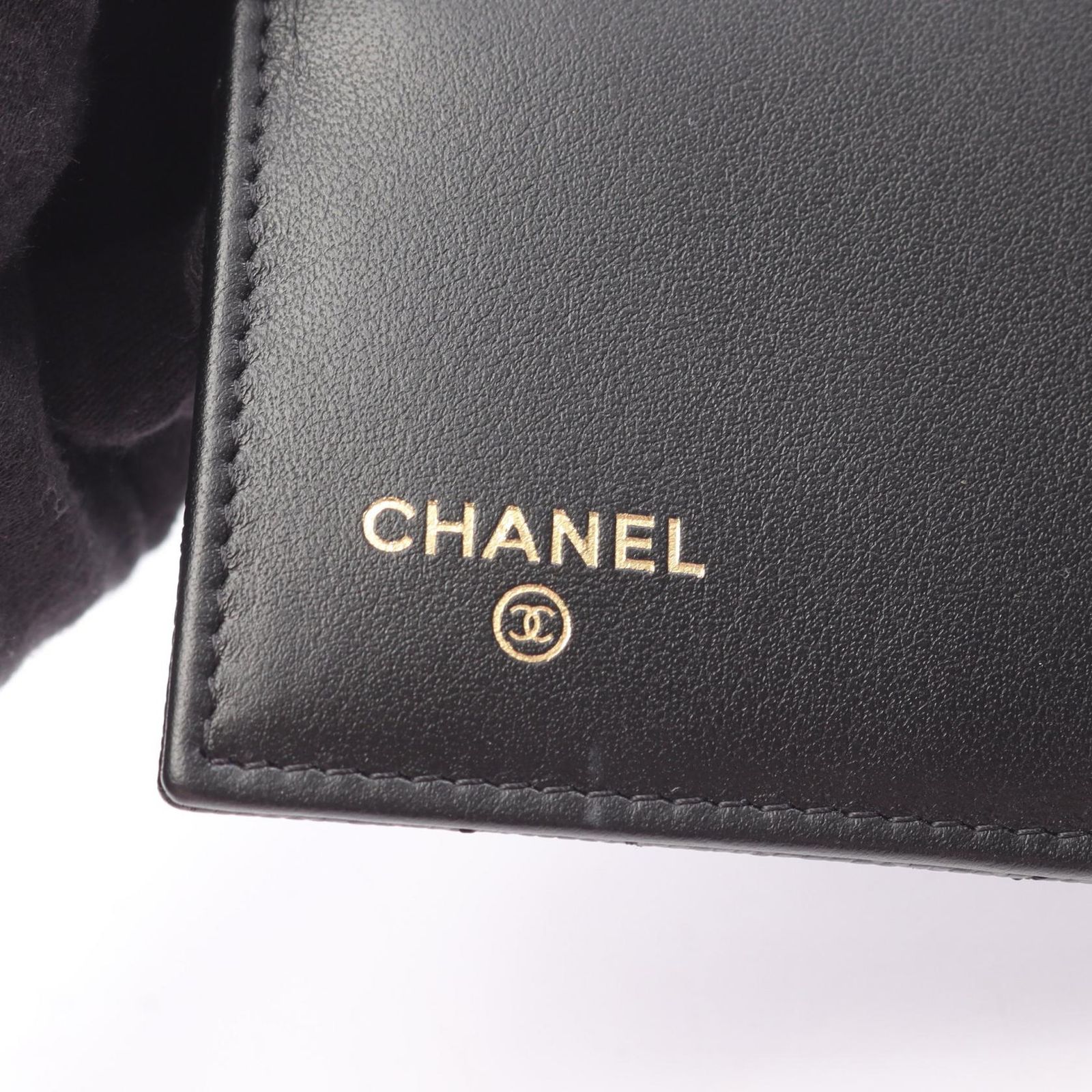 シャネル CHANEL 三つ折り財布 マトラッセ AP3398 ブラック キャビア 