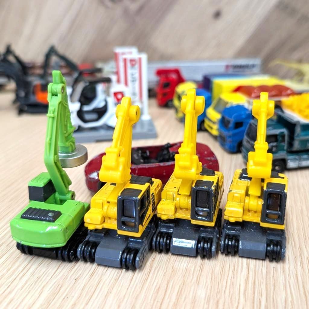 彦】30台以上 約1.6㎏ トミカ TOMICA まとめ セット 大量 まとめ売り