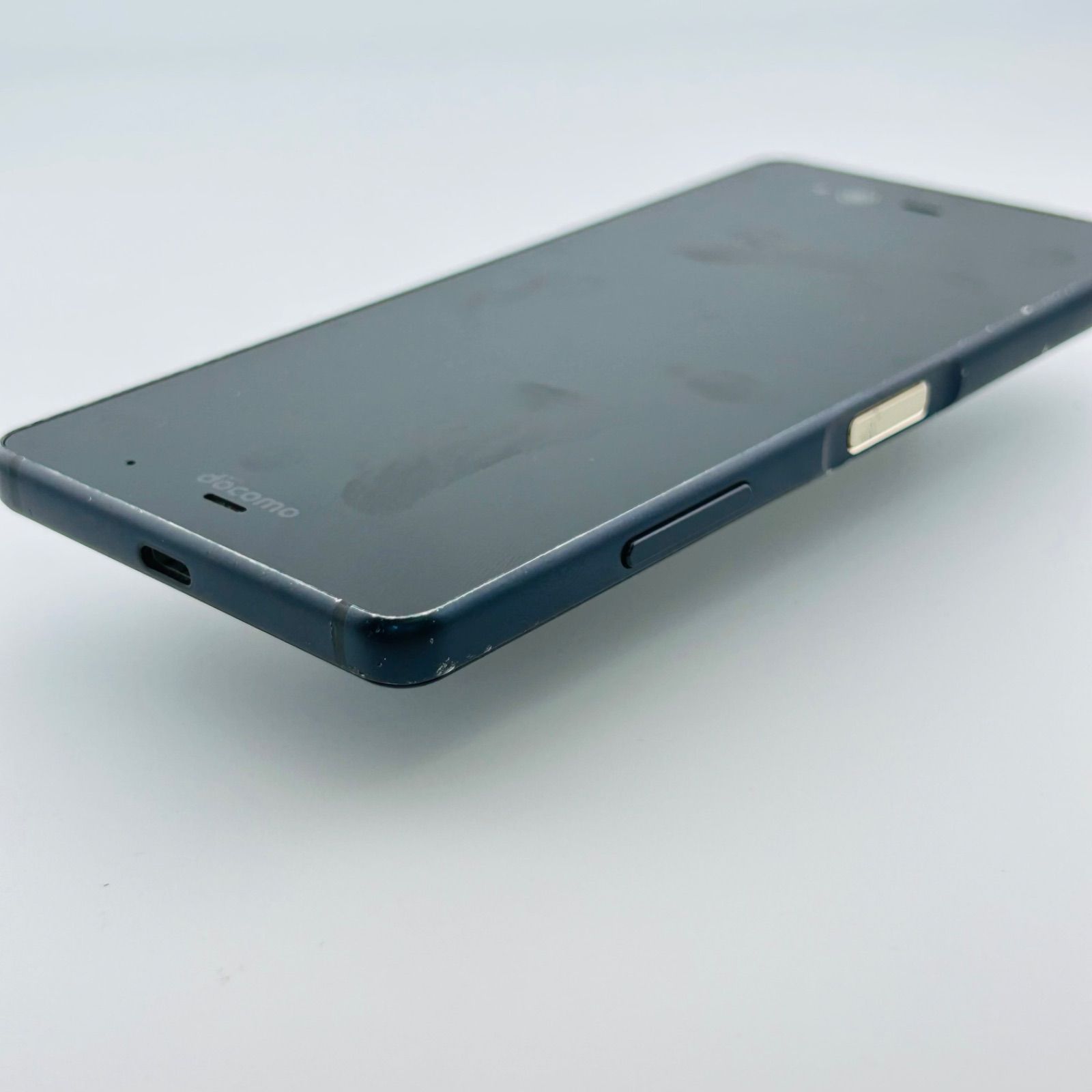 SIMフリー arrows NX F-01K 32GBブルーブラック 電池良好 【公式通販】