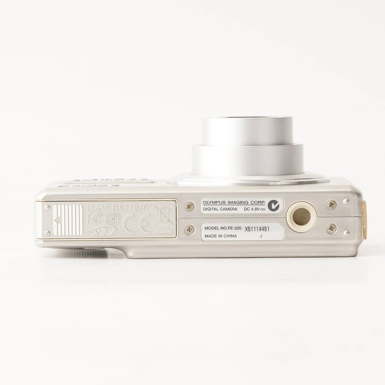 オリンパス Olympus FE-220 シルバー 3x 光学ズーム - メルカリ