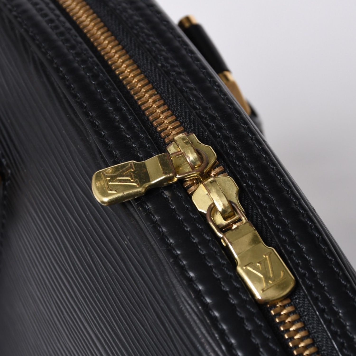 極美品 LOUIS VUITTON ルイヴィトン エピ ジャスミン ハンドバッグ 