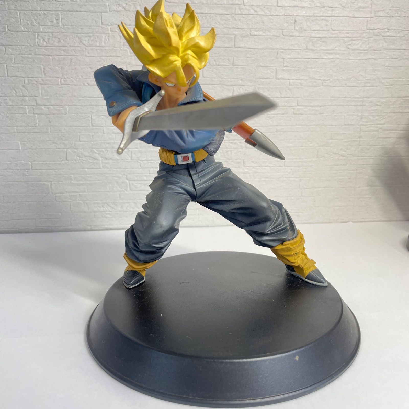 バンプレスト ドラゴンボールZ スーパーサイヤ人トランクス 牛魔王