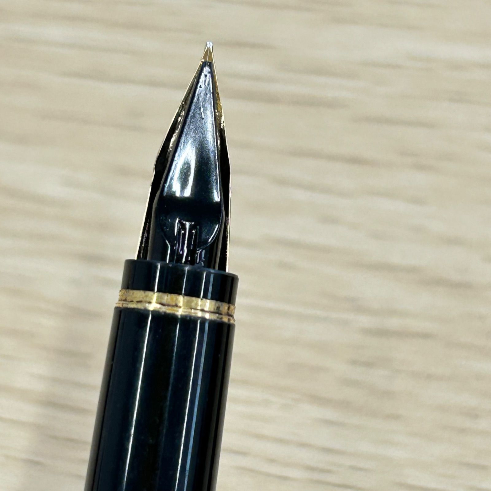 廃番 PILOT パイロット Elabo エラボー 万年筆 14K S.F 黒 - メルカリ