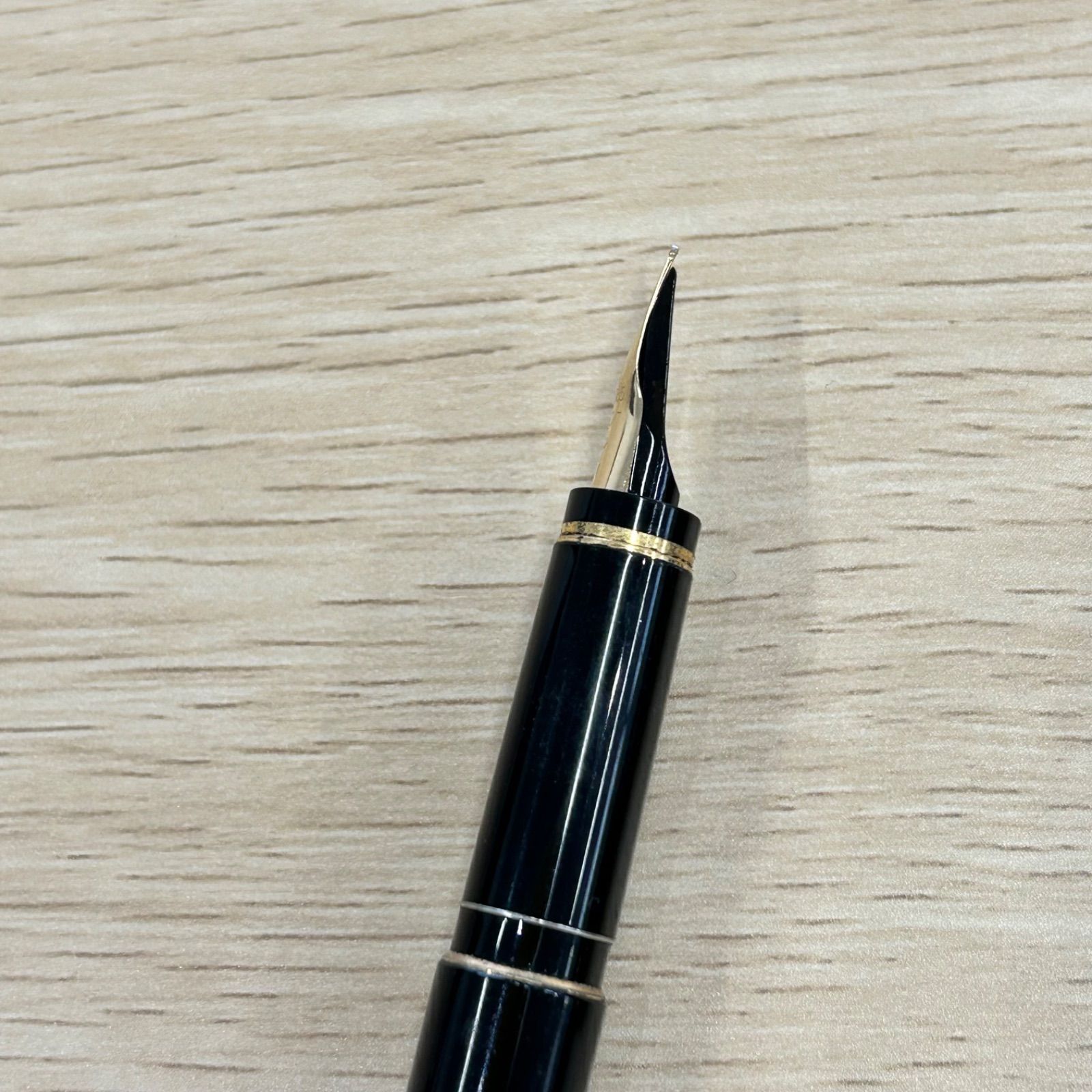 廃番 PILOT パイロット Elabo エラボー 万年筆 14K S.F 黒 - メルカリ