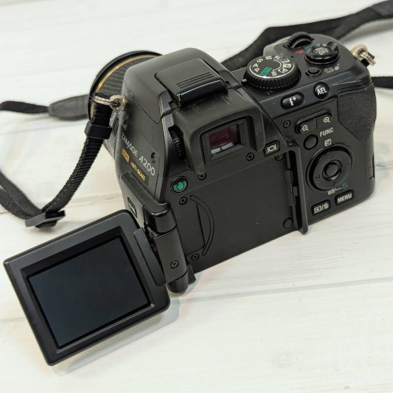 塩】2004年 800万画素 光学7倍ズームレンズ 手振れ補正 コニカミノルタ