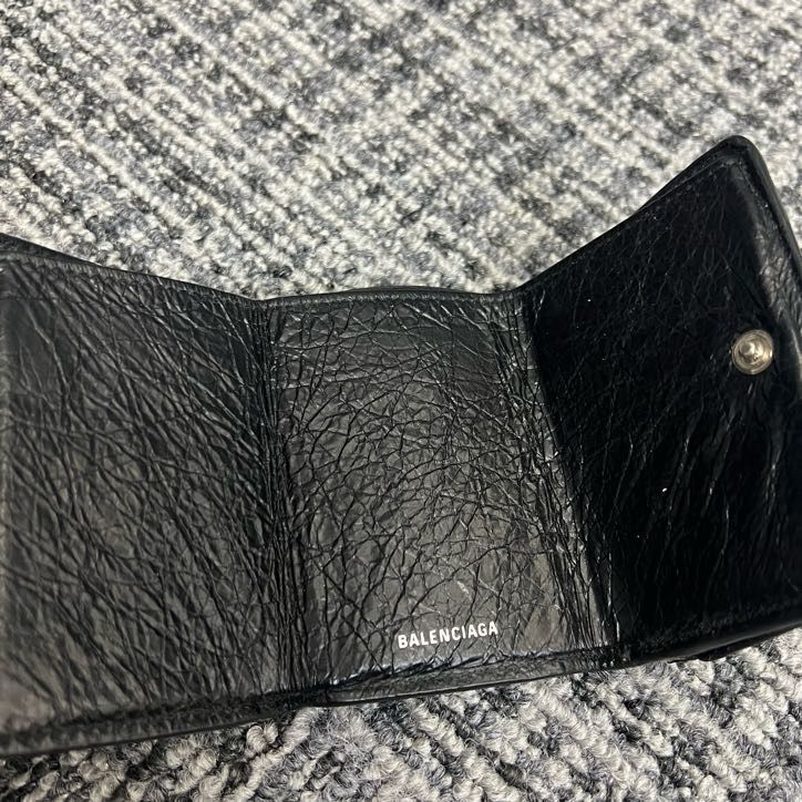 【正規品】写真加工無し！バレンシアガ　ペーパーミニウォレット BALENCIAGA グラフィティ ペーパー ミニウォレット 三つ折り財布