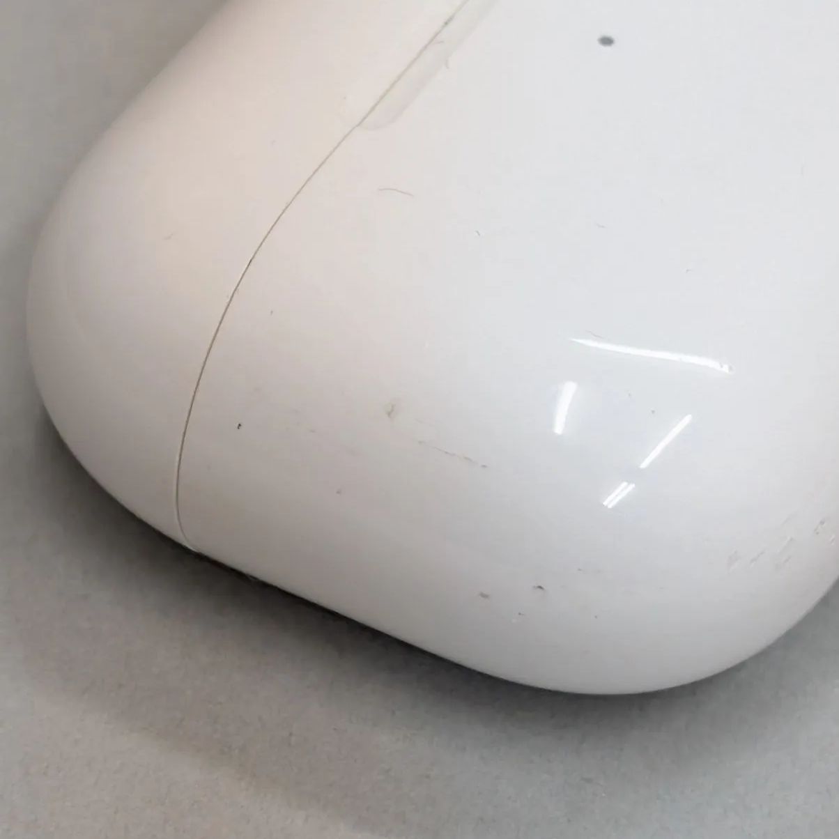 4》 Apple【 MWP22J/A airpods pro 第1世代 Lightning充電ケースのみ 