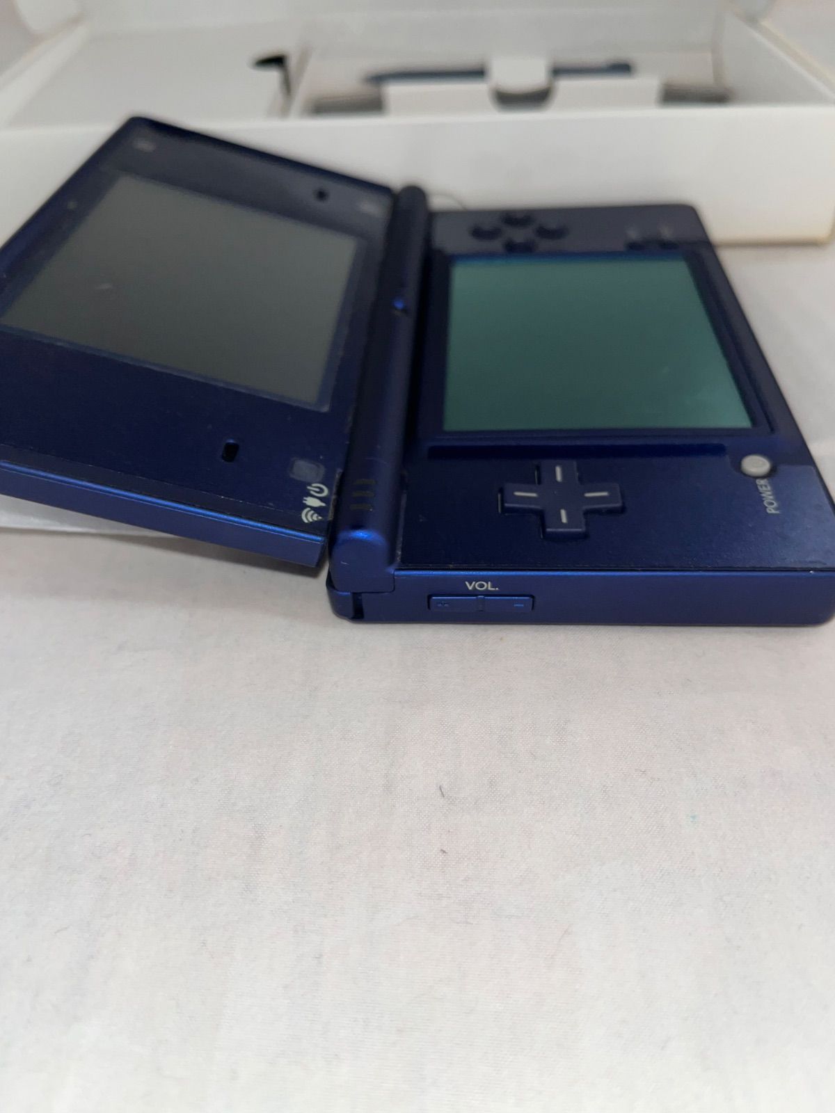 ニンテンドーDS i メタリックブルー 本体 ゲーム機 任天堂 箱付き Amazon.com: Nintendo DSi Metallic Blue Japanese version [video