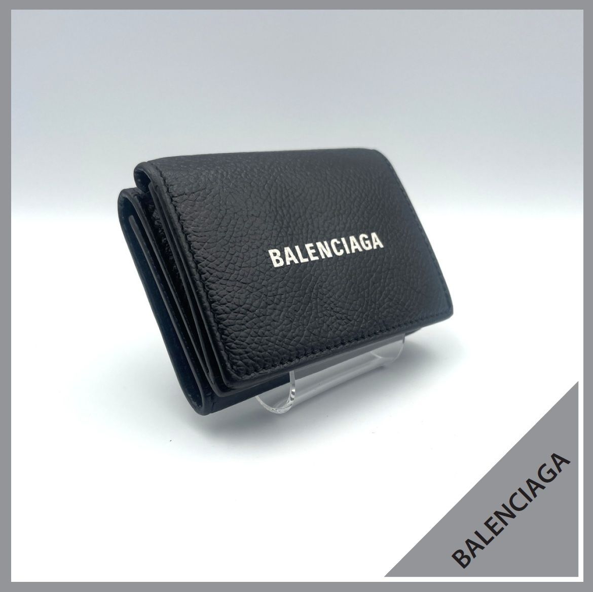 ♡美品♡バレンシアガ エブリディ キャッシュ 三つ折り財布 レザー ロゴ 黒 BALENCIAGA（バレンシアガ） ミニ財布 三つ折り財布 小銭入れ有り