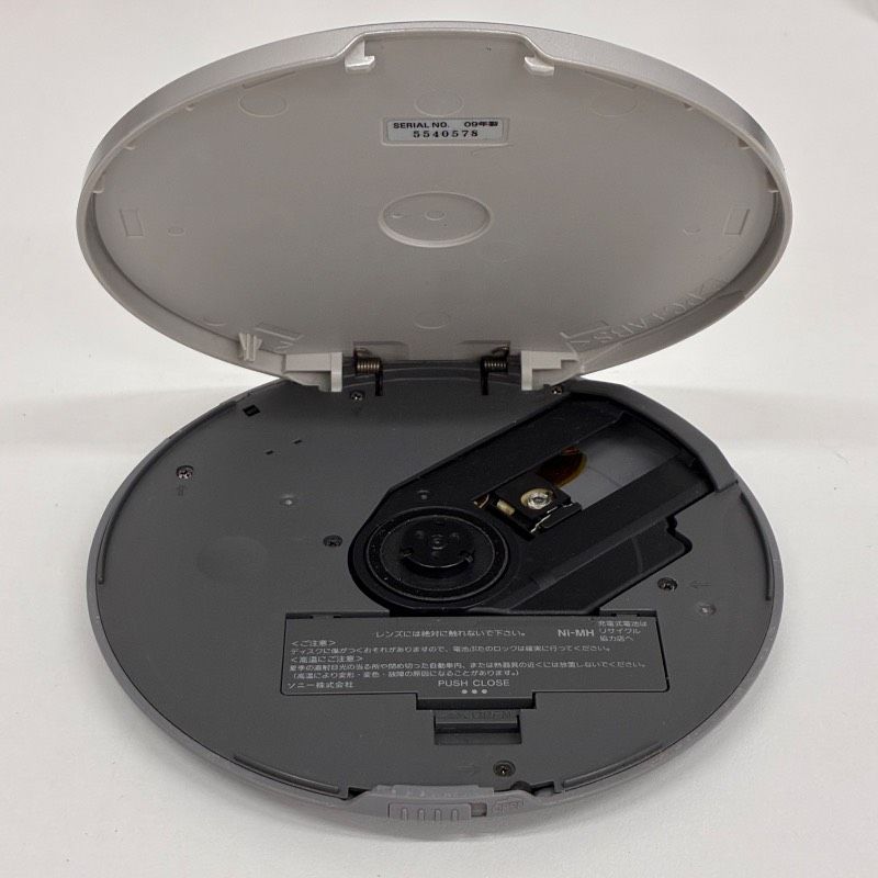 動作品】 SONY CD WALKMAN D-NE730 Black ソニー CDウォークマン