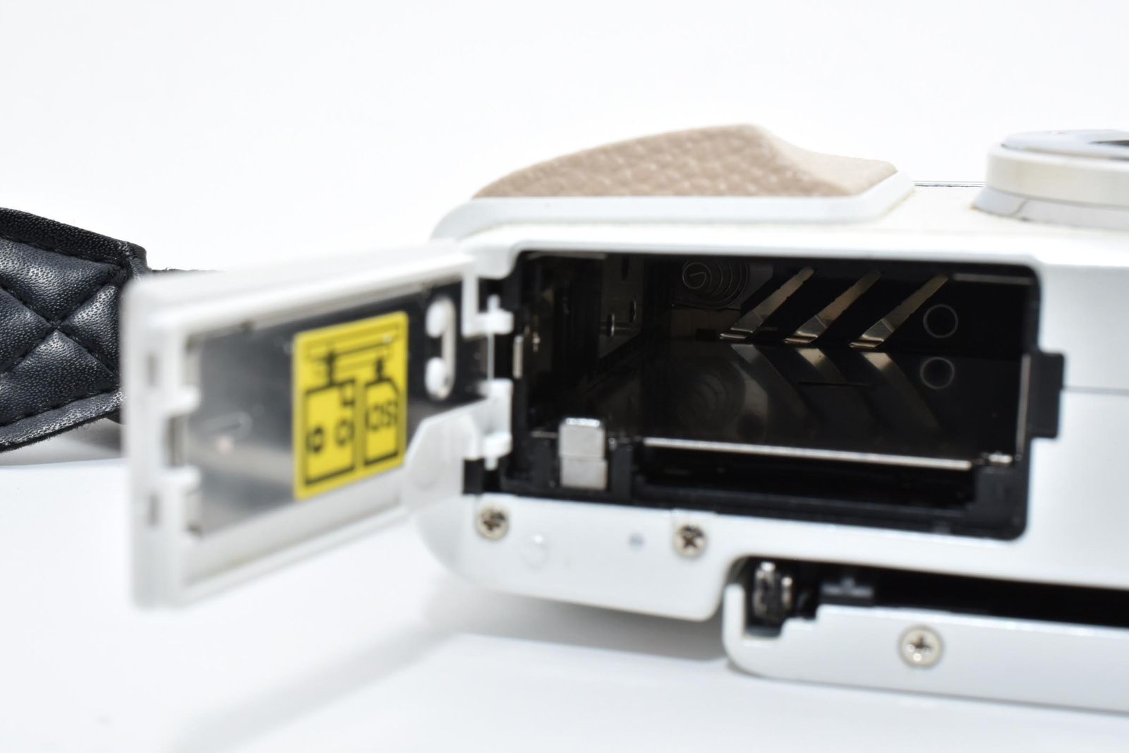 オリンパス OLYMPUS PEN E-PL7 ボディ元箱 【動作確認済】 #8827 Y.Apr 