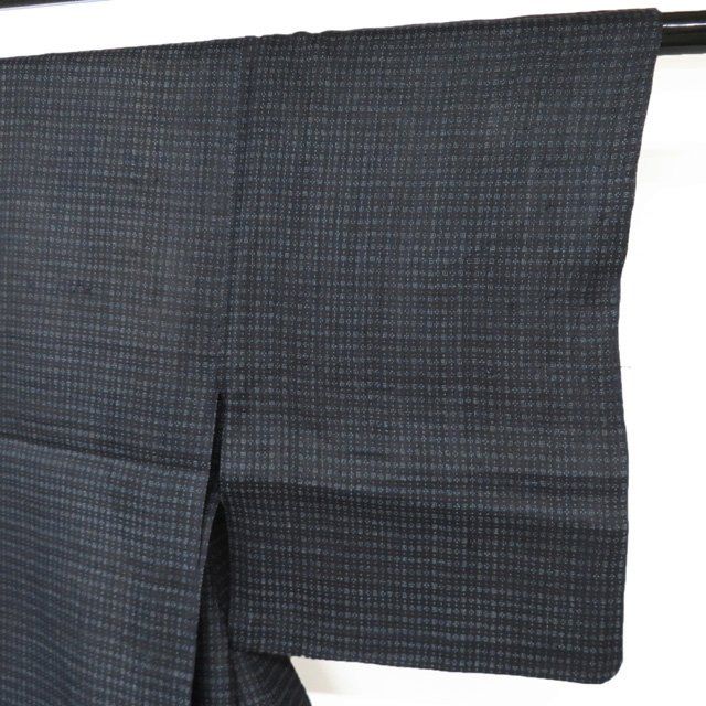 夏物 宮古上布 夏着物 着物 中古 苧麻 カジュアル 素材 材料 幾何学模様 濃紺色 身丈152cm 裄60.5cm SA きもの北條 A1350-4 夏物 宮古上布 夏着物 着物 中古 苧麻 カジュアル 素材 材料 幾何学