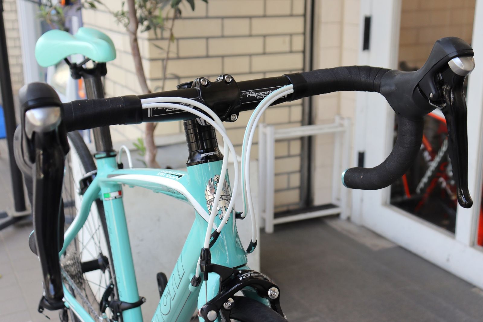 BIANCHI IMPULSO ビアンキ インプルソ 50 2016 ビアンキ BIANCHI インプルソ IMPULSO 2016モデル 44サイズ シマノ 105