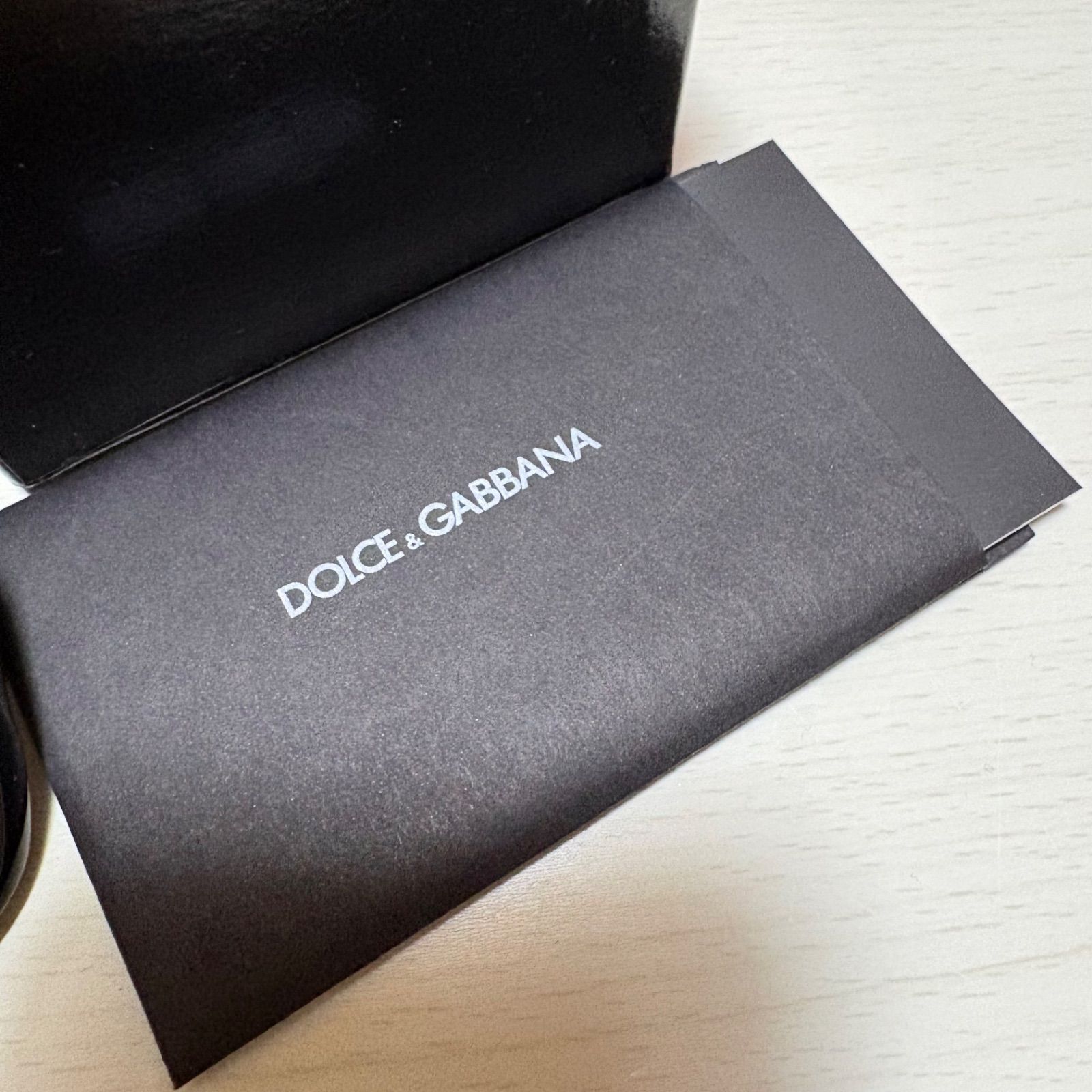 94】Dolce&Gabbana ドルチェ&ガッバーナ サングラス DGロゴ 黒