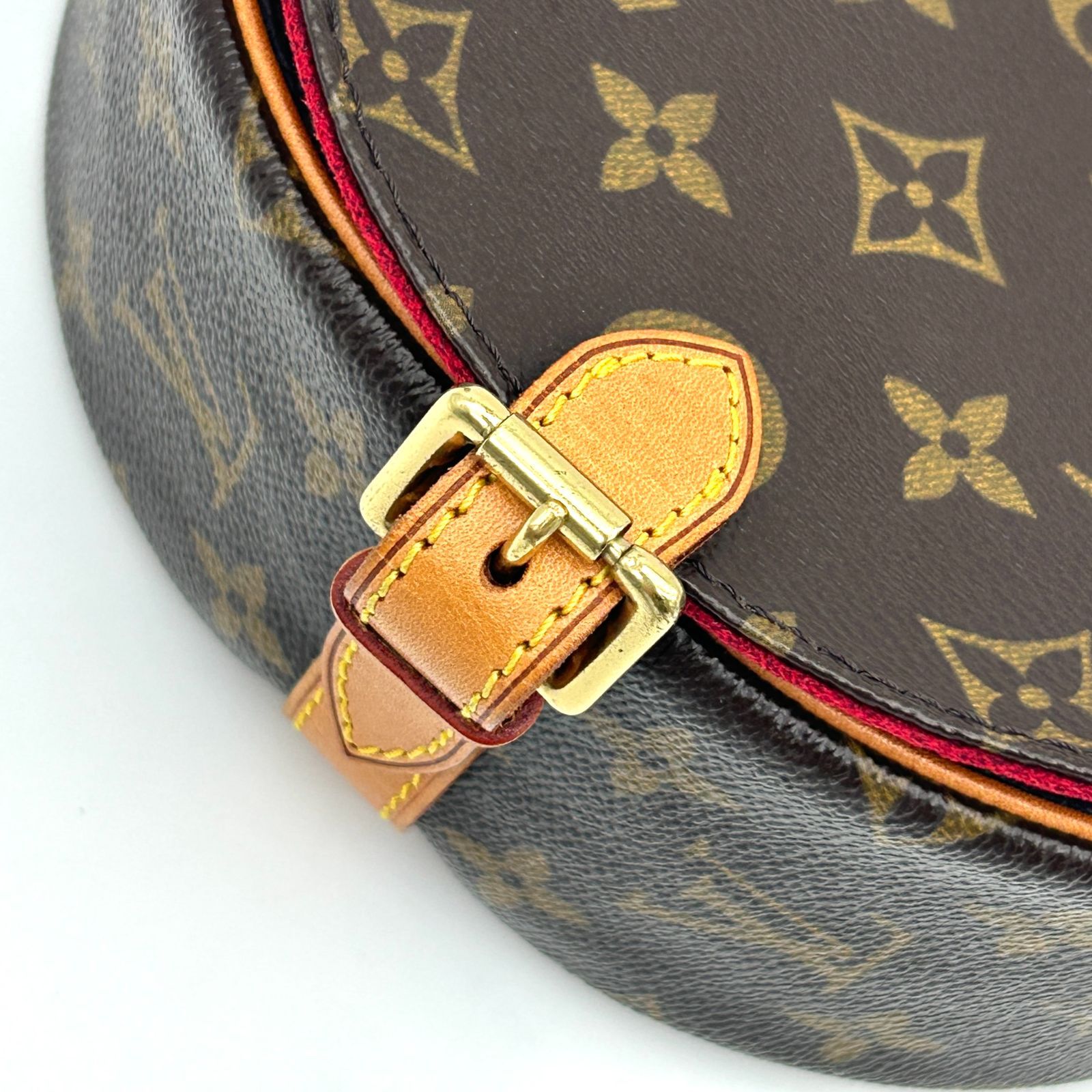 LOUIS VUITTON （ ルイ・ヴィトン）タンブラン ショルダーバッグ 