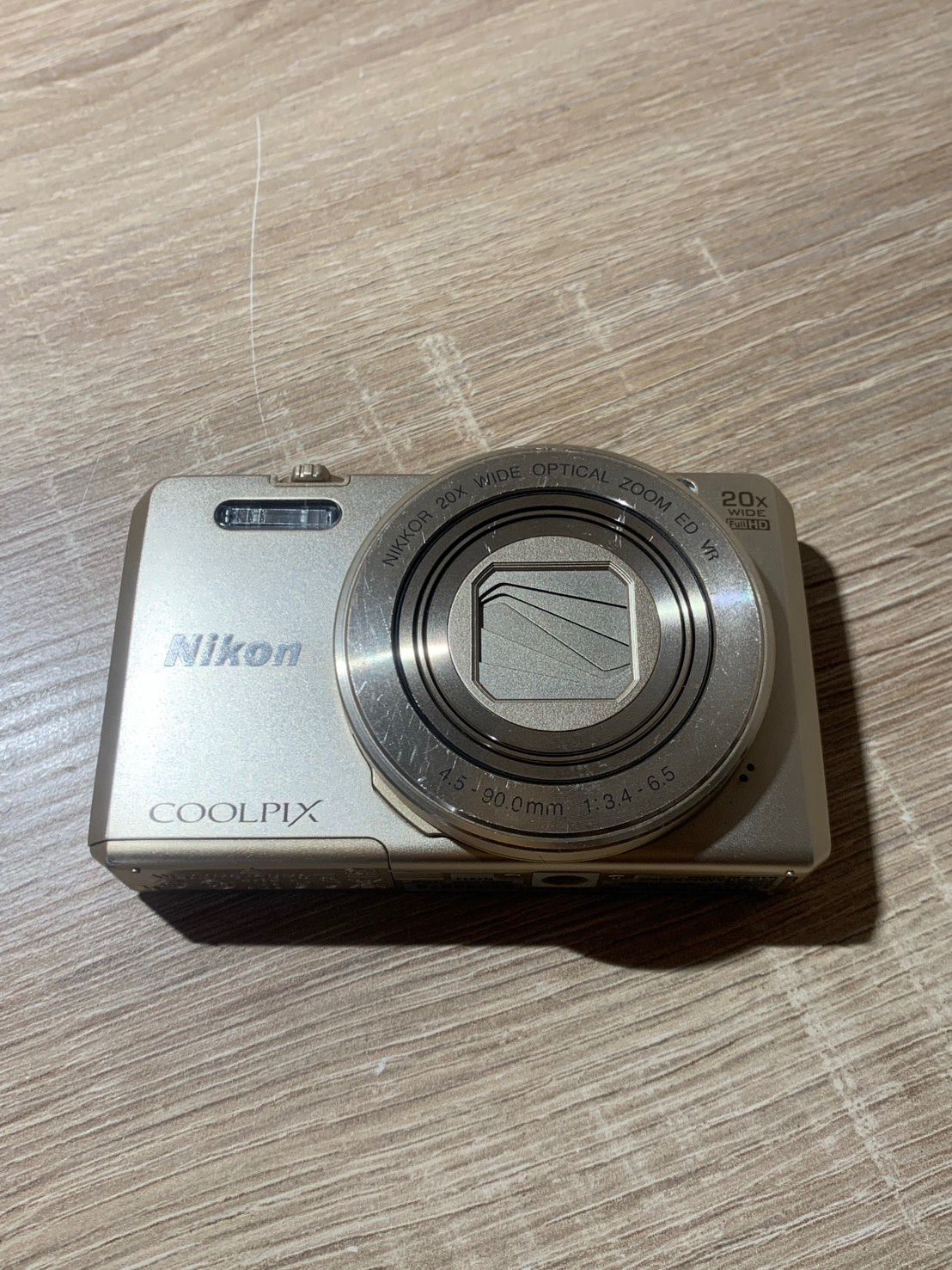 カメラ 9999 Nikon COOLPIX S7000 ゴールド デジカメ ジャンク品【ネ】