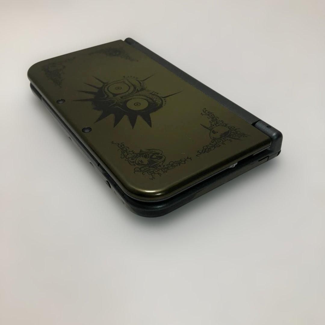 Newニンテンドー3DS LL ゼルダの伝説 ムジュラの仮面 限定モデル 本体 箱 ARカード付 動作確認済 上画面IPS液晶（純正） 任天堂 携帯ゲーム機　260419-7 Newニンテンドー3DS LL ゼルダの伝説 ムジュラの仮面 限定モデル 本体