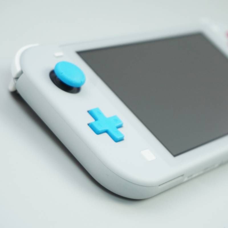 m647】 Nintendo Switch Lite 本体 ザシアン・ザマゼンタ ポケモン
