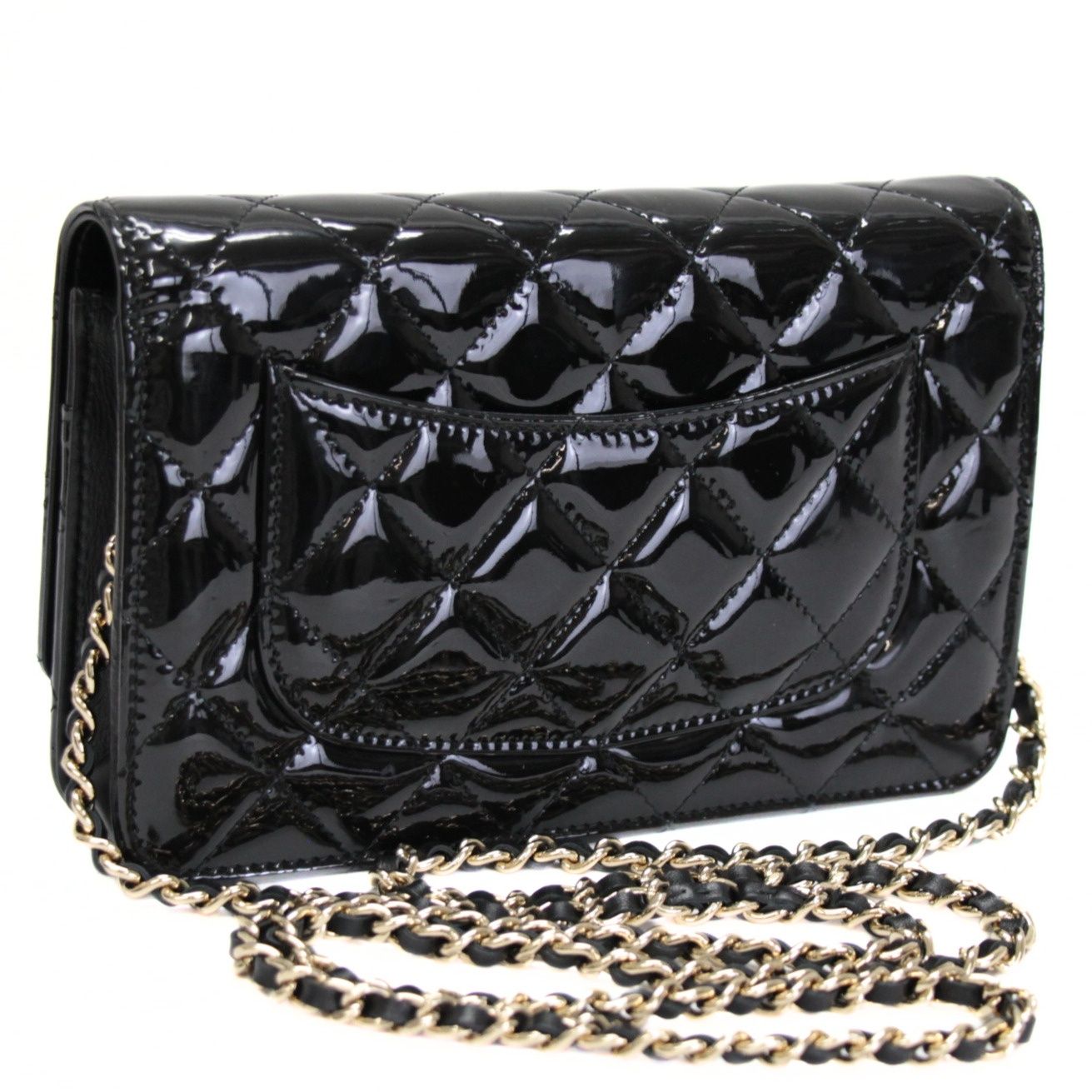 シャネル CHANEL マトラッセ チェーンウォレット パテント 黒 28番台 【74436】 CHANEL - シャネル CHANEL マトラッセ チェーンウォレット パテント 黒