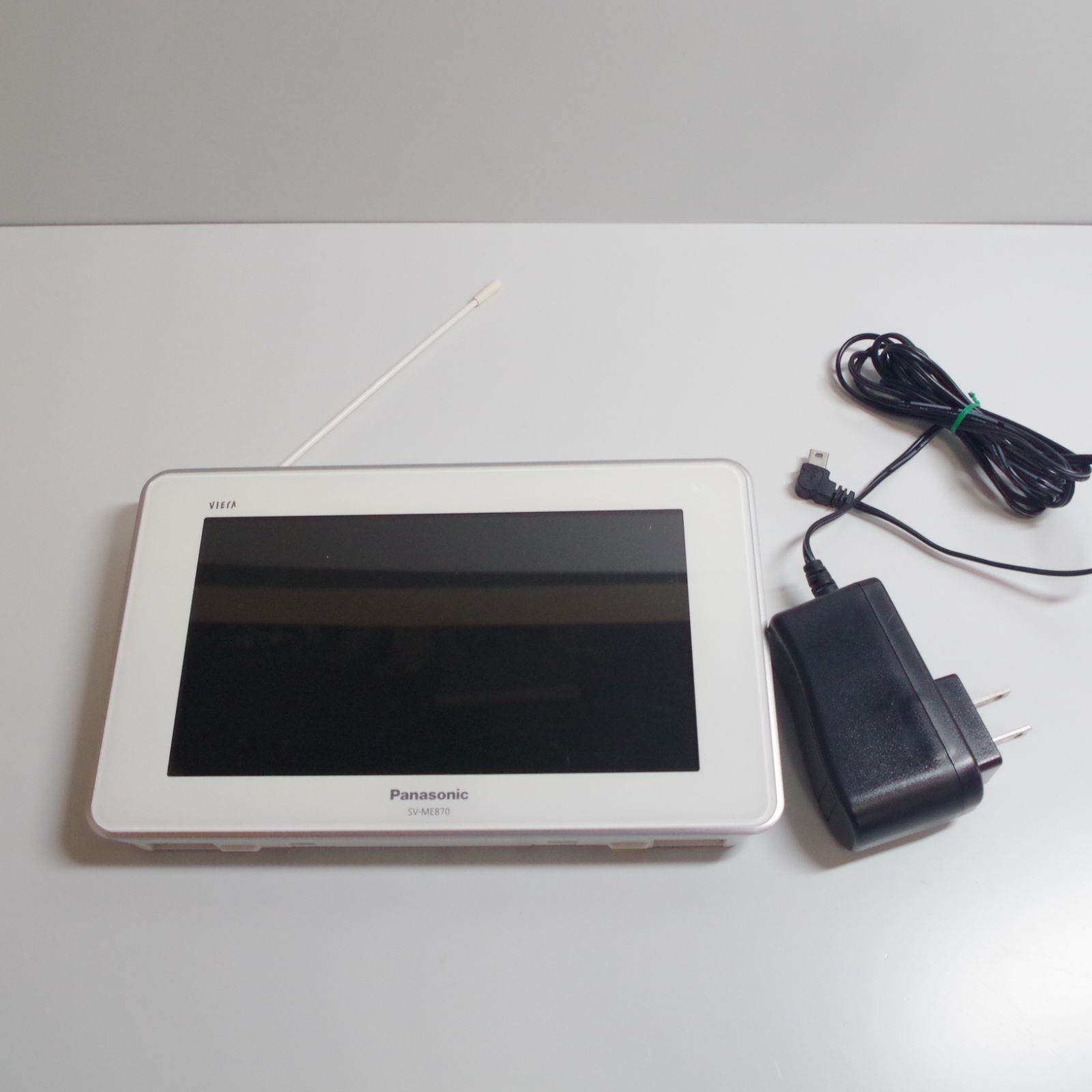 A5934 Panasonic ポータブルテレビ VIERA SV-ME870 - メルカリ