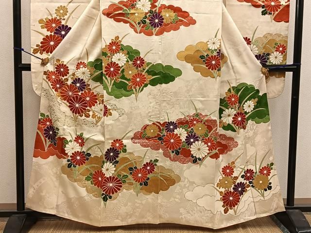 平和屋着物●豪華振袖　駒刺繍　雲重ね松竹梅文　金彩　正絹　逸品　CABC8058gh 平和屋着物○豪華振袖 駒刺繍 雲重ね松竹梅文 金彩 正絹 逸品