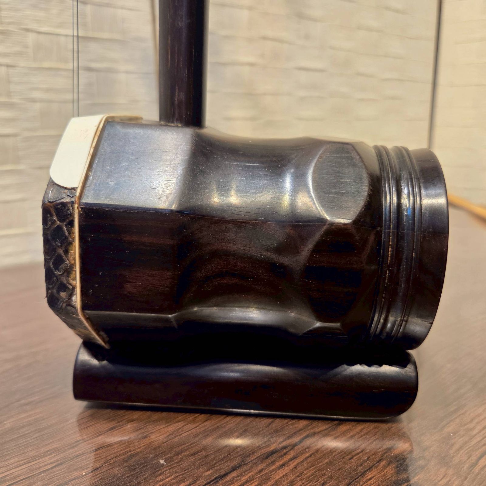 弦楽器 二胡 弓・ ケース付き 蛇皮 中国 ◇ - メルカリ