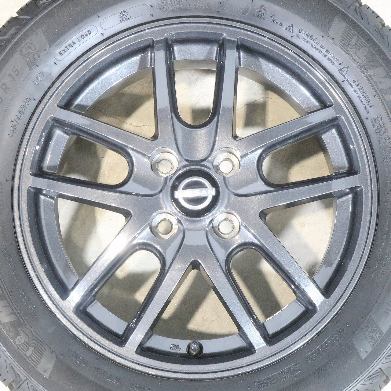 日産純正 15inch × 185/65R15 PCD100 4穴 ウイングロード ティーダ 