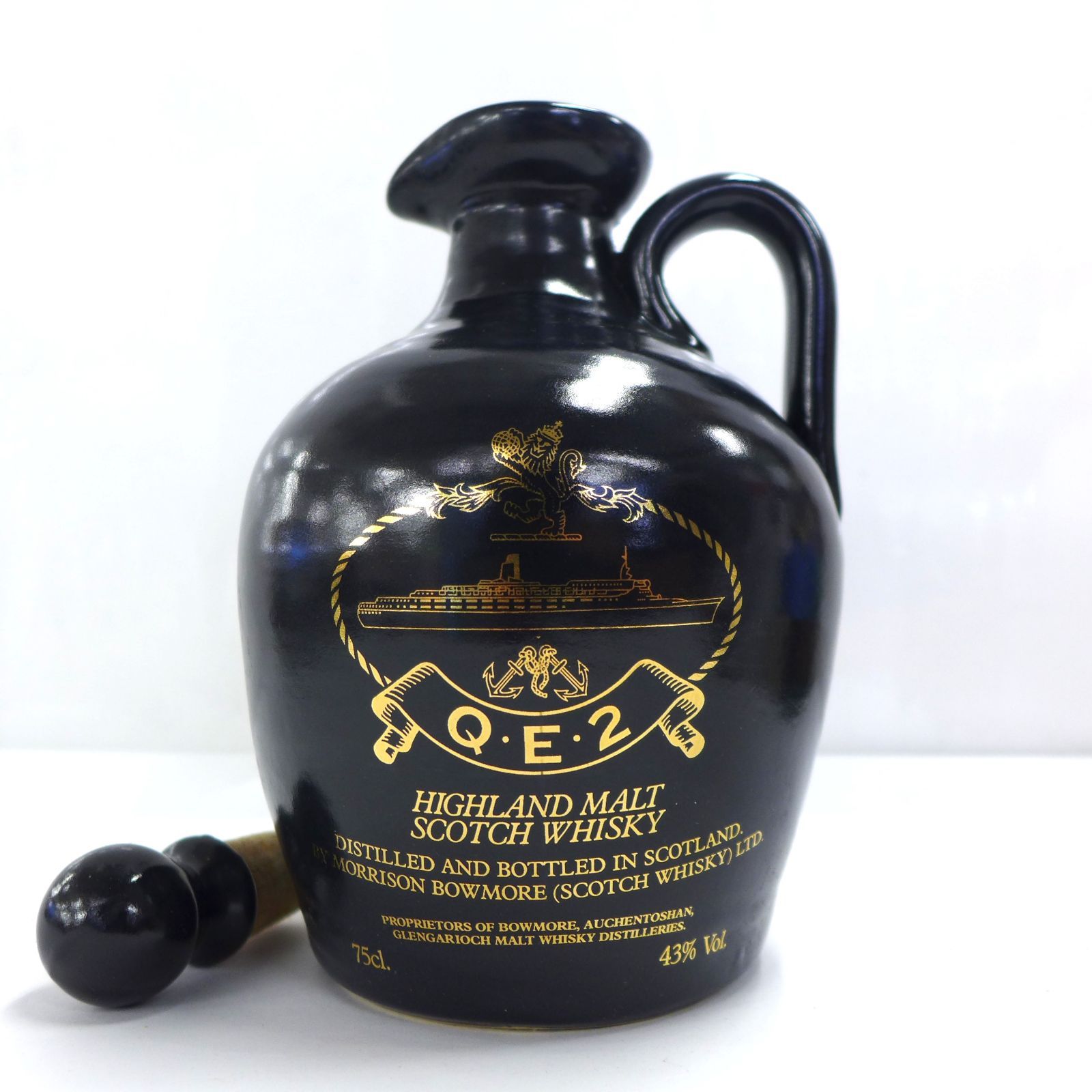 クイーン エリザベス 2世 QE2 ウイスキー 750ml 43% 未開栓 未開栓 QE2 ハイランドモルト 陶器ボトル 750ml 43% - メルカリ