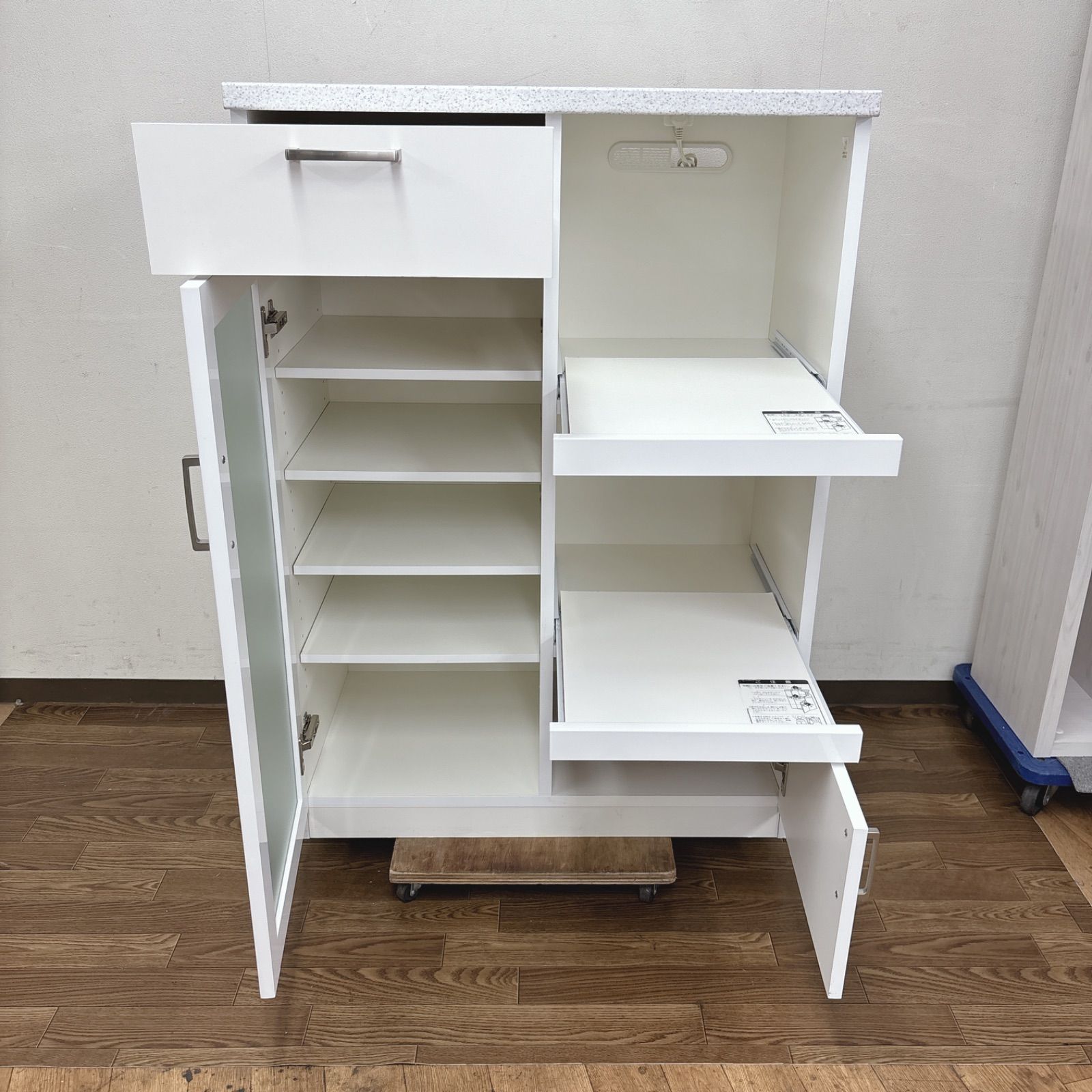I750 ? 名古屋市近郊配送設置無料！ 共和産業 キッチンカウンター 